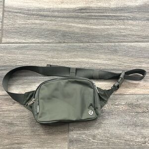 Lululemon belt bag